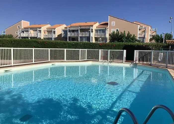 Le Petit Scarlett - Clim, Parking & Piscine Appartement