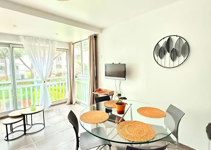 Appartement Le Petit Scarlett - Clim, Parking & Piscine Palavas-les-Flots