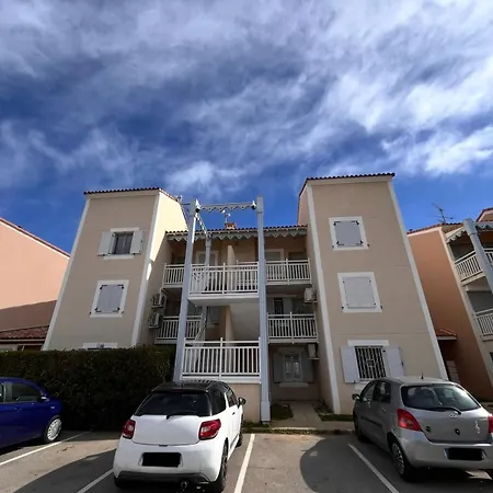 Apartmán Le Petit Scarlett - Clim, Parking & Piscine