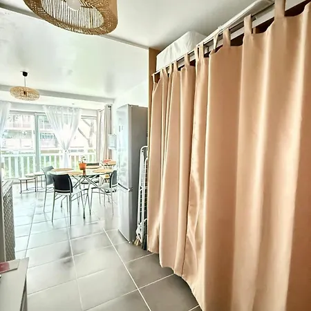 Le Petit Scarlett - Clim, Parking & Piscine