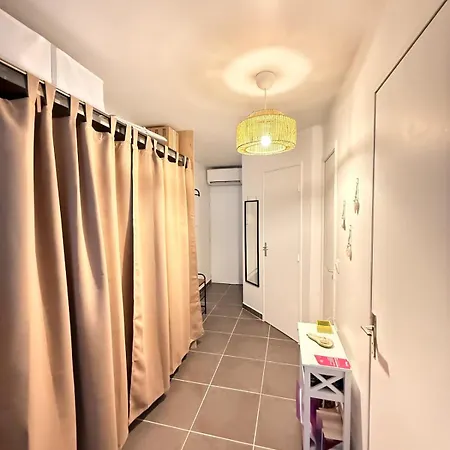 Le Petit Scarlett - Clim, Parking & Piscine