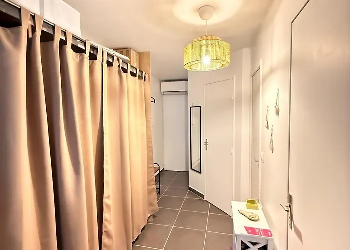 Le Petit Scarlett - Clim, Parking & Piscine